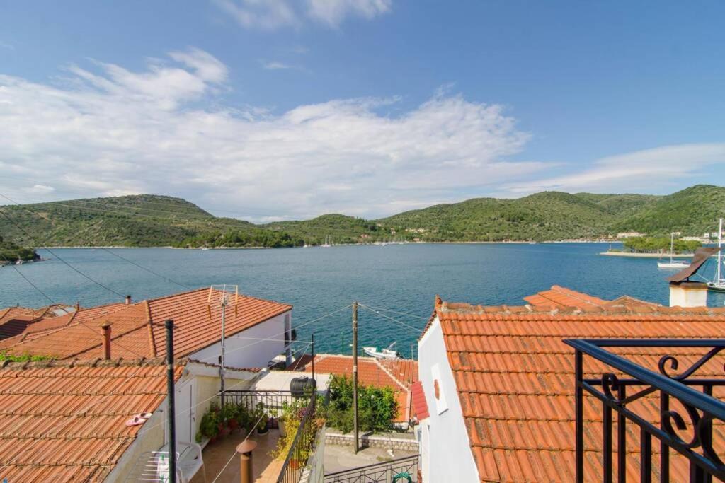 Apartamento Amalia Sea View House Vathí - Ítaca Exterior foto